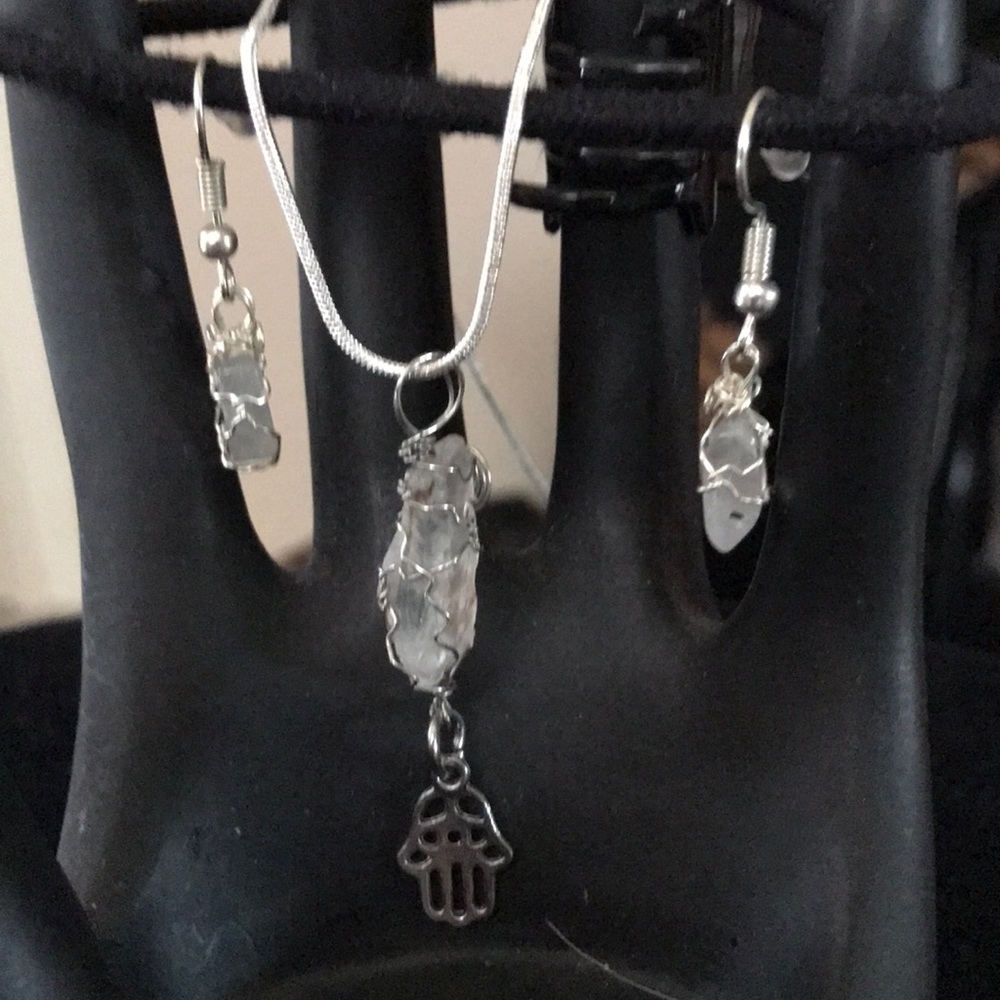 Handmade Necklace with matching Earrings